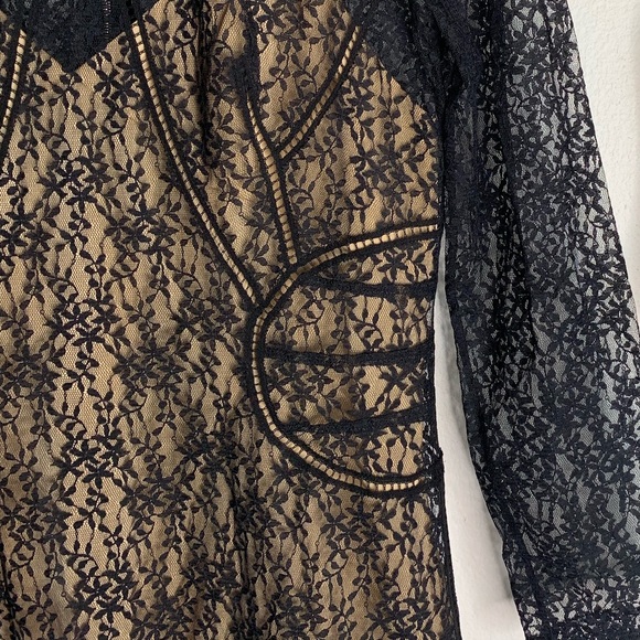 ALEXANDER WANG lace dress with nude slip. - Picture 6 of 8